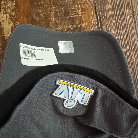 NWT-New Era Gray and Black Super Bowl LV Kansas City Chiefs Cap - Picture 3 of 3